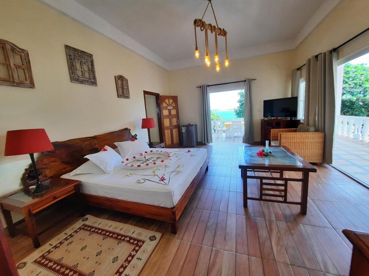 Villa Des Flots ลาดิก ภายนอก รูปภาพ